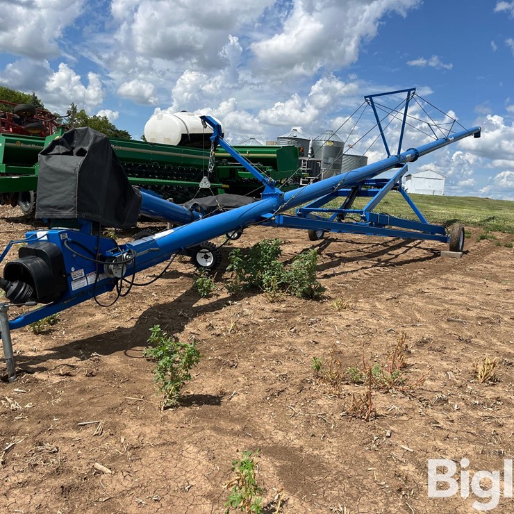 Brandt Portable Grain Auger