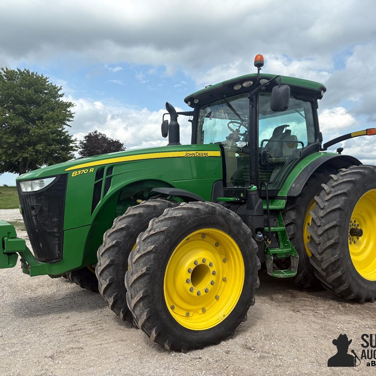 2017 JOHN DEERE 8370R