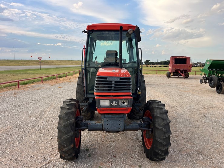 kubota-m6800-image-3