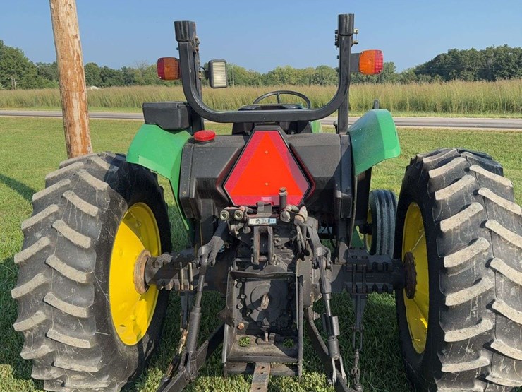 1995-john-deere-5200-image-8