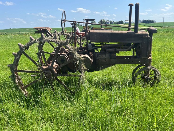 john-deere-model-b-image-6