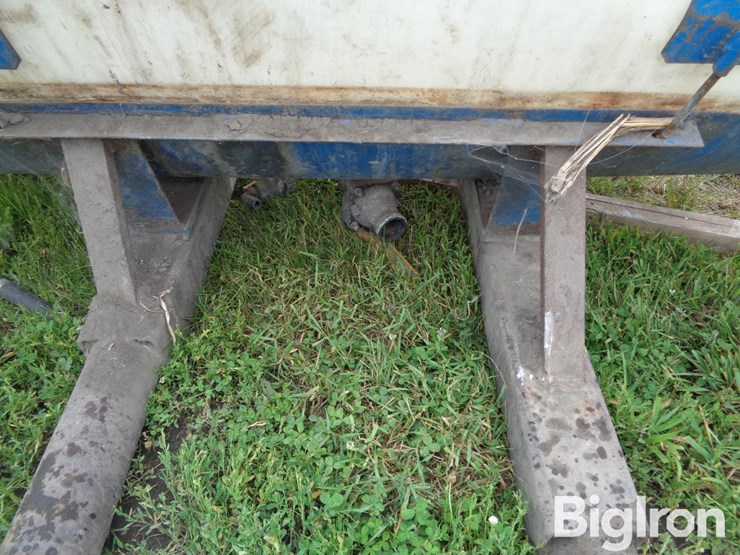 300-gallon-saddle-tanks-w/mounting-brackets-image-20