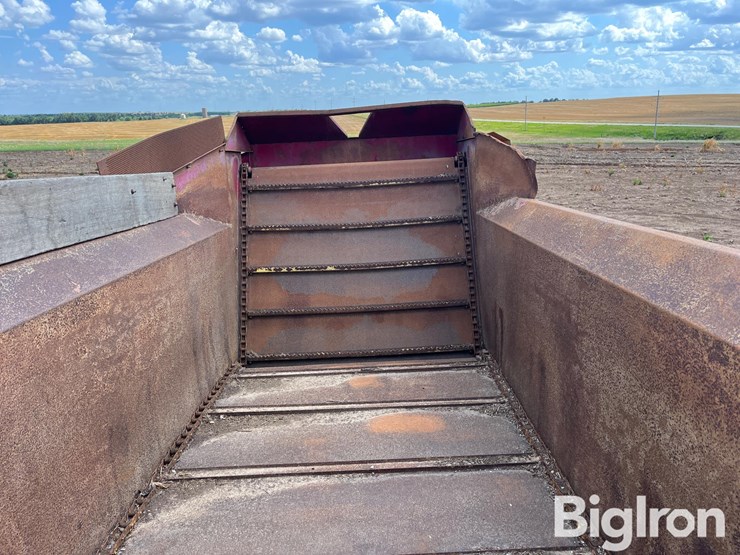 schuler-5x10-feed-wagon-image-17
