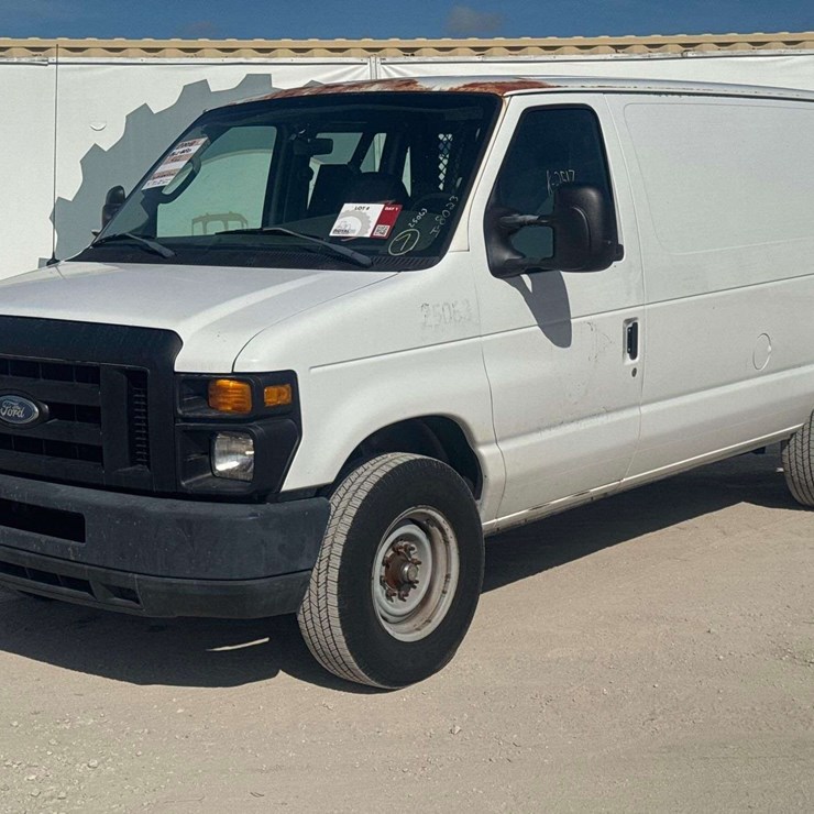 2008 FORD CARGO