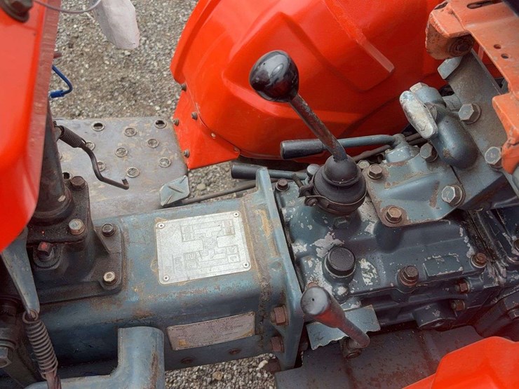 kubota-b7100-image-12