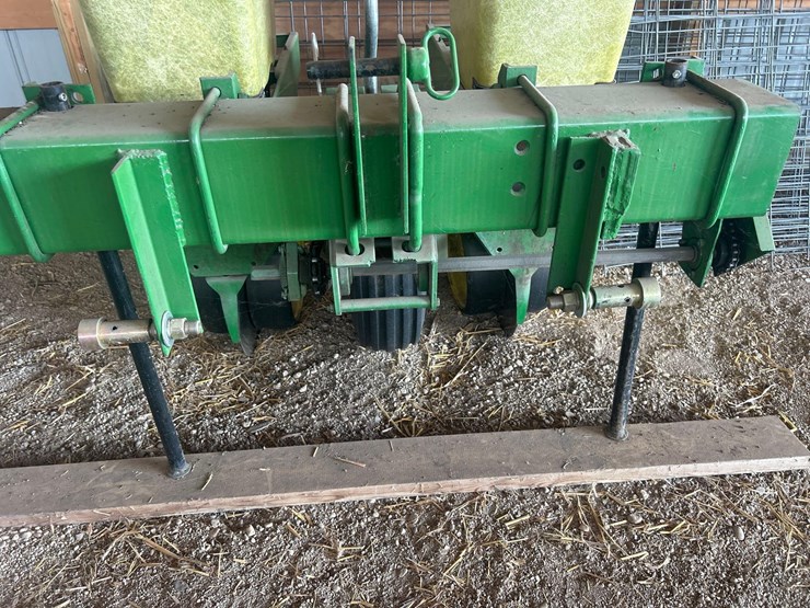 john-deere-7000-image-7
