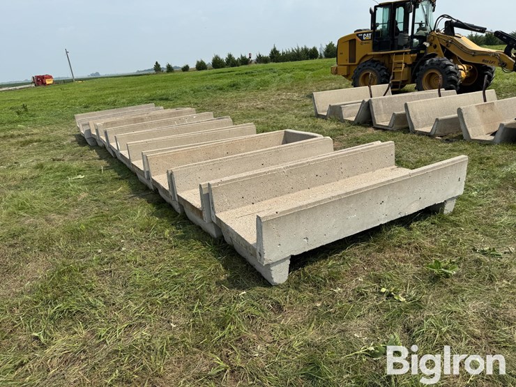 concrete-h-bunks-image-3
