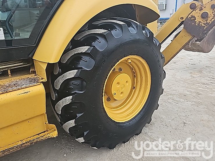 2011-caterpillar-420e-image-11
