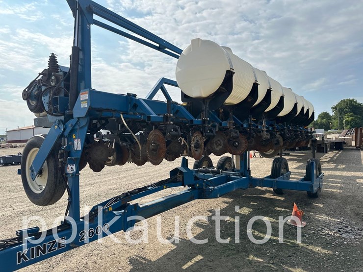 kinze-2600-image-4