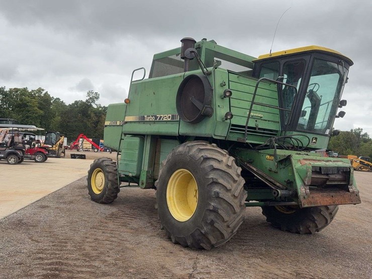 john-deere-7720-image-2