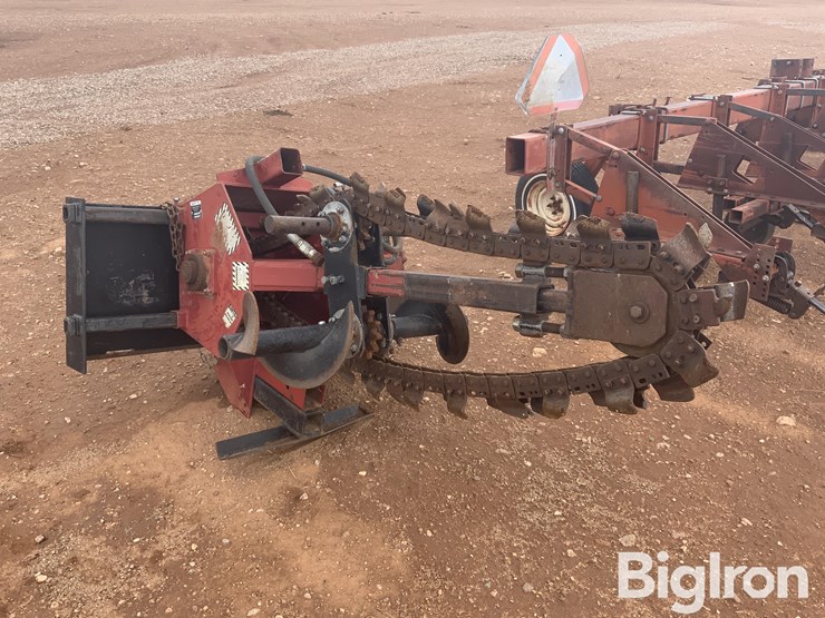 braintree-165436-trencher-w/skid-steer-mounts-image-3