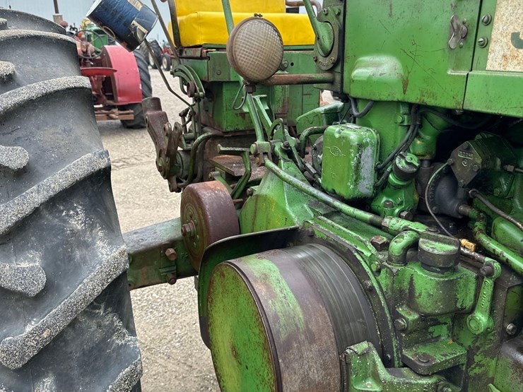 john-deere-720-image-5