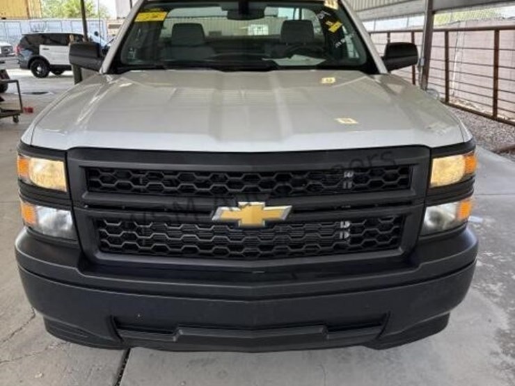 2014-chevrolet-silverado-1500-image-3