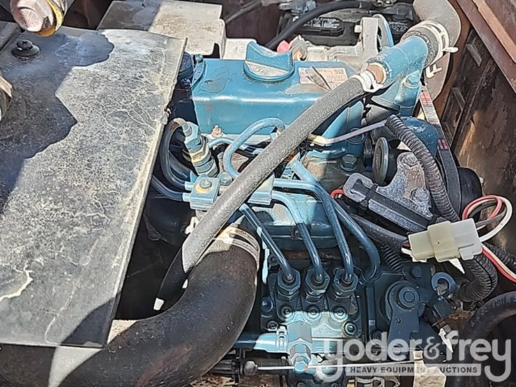 2019-club-car-carryall-1700-image-29