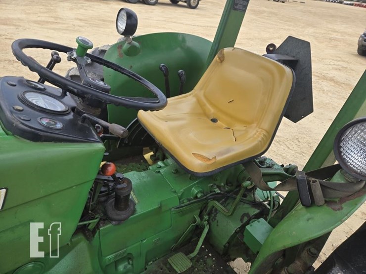 john-deere-2640-image-17