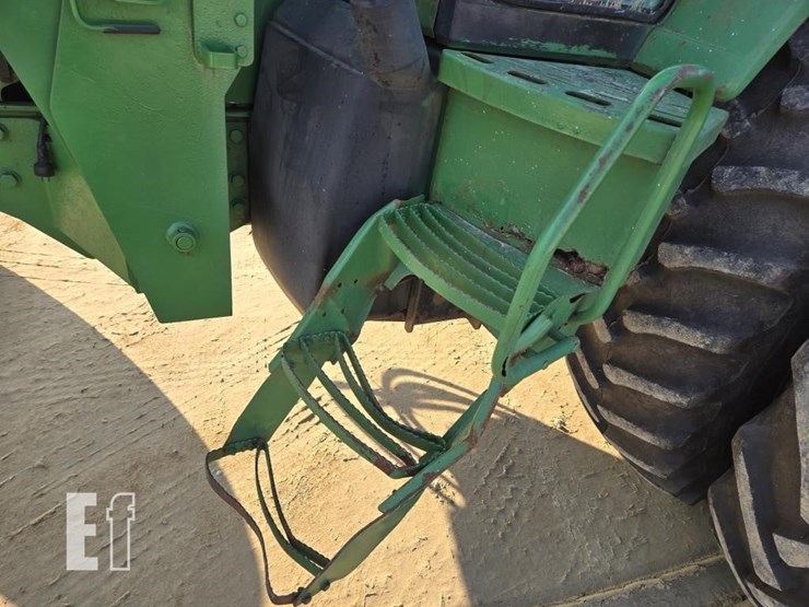 1993-john-deere-7600-image-17