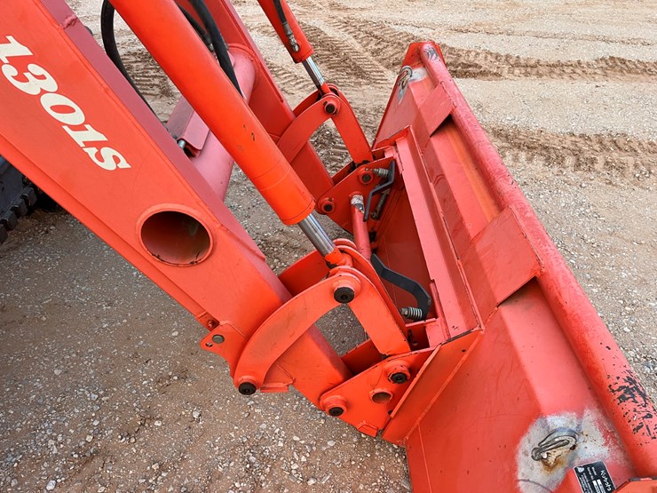 kubota-m105s-image-8