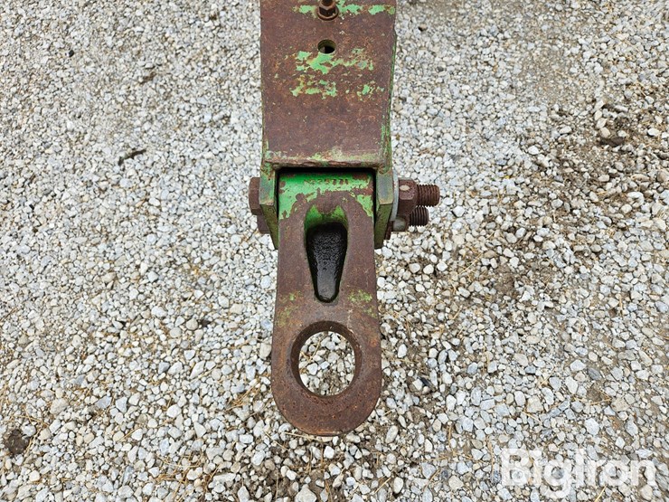 john-deere-630-image-10