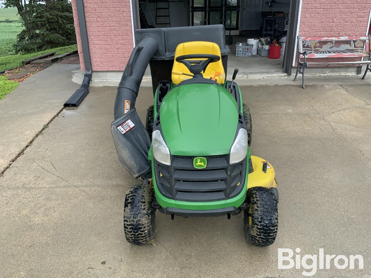 2015-john-deere-d110-image-2