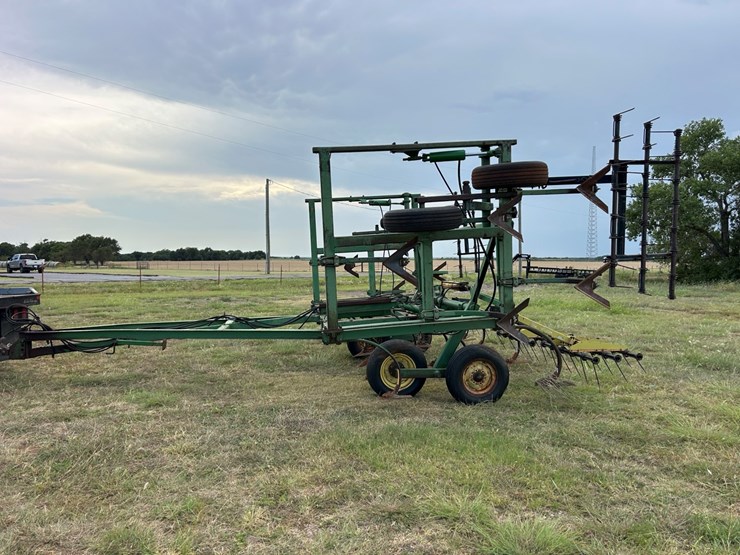 john-deere-1600-image-2