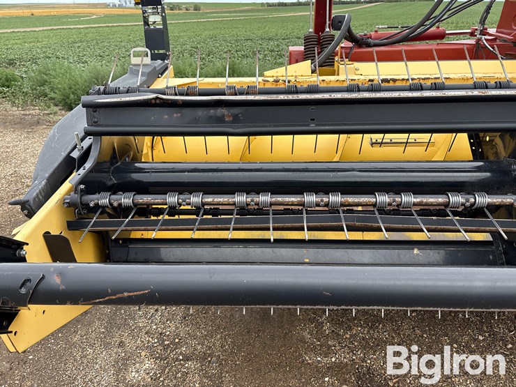 2014-new-holland-h7150-image-20