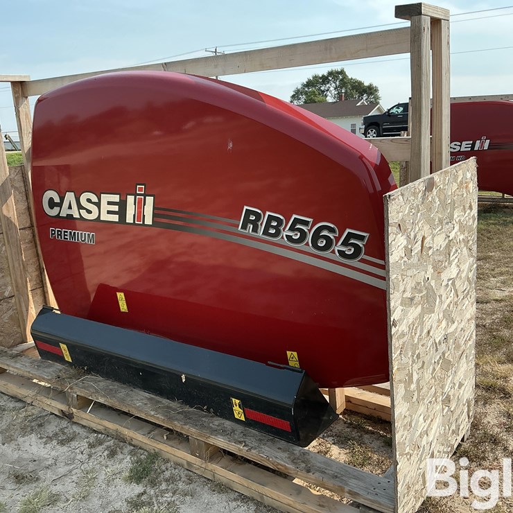 CASE IH RB565