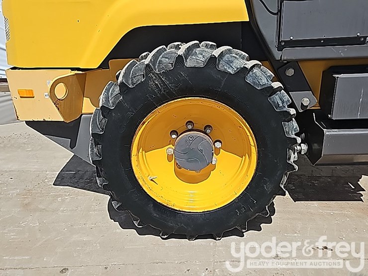 2017-volvo-sd45b-image-12