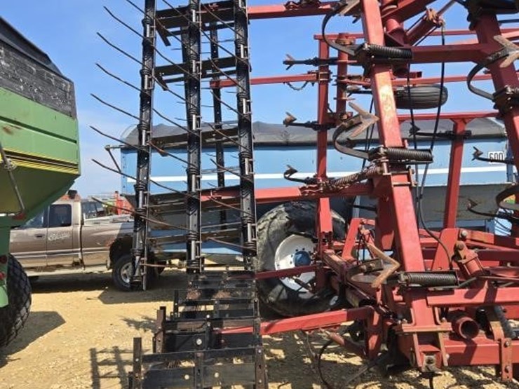 case-ih-4300-image-8