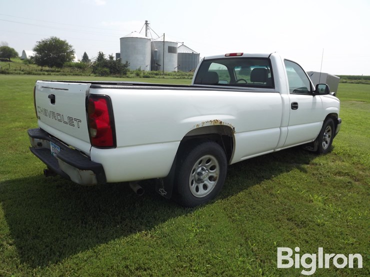 2006-chevrolet-silverado-1500-image-5