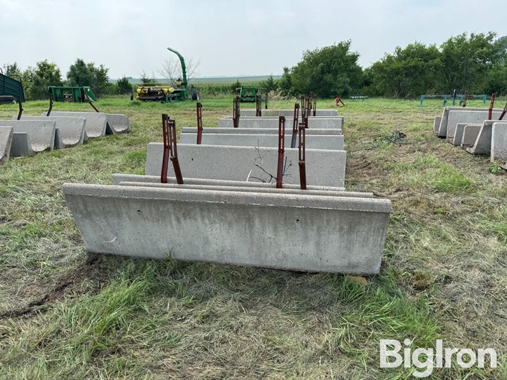 concrete-feed-bunks-image-6