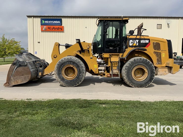 2017-caterpillar-950m-image-8