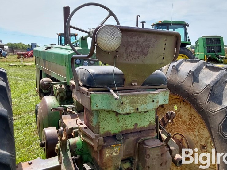 1958-john-deere-620-image-17