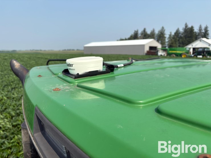 2000-john-deere-8410t-image-11