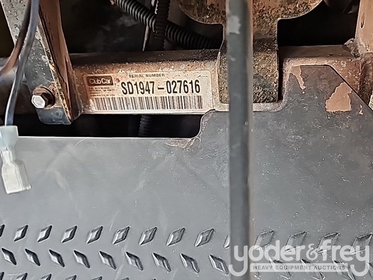 2019-club-car-carryall-1700-image-48