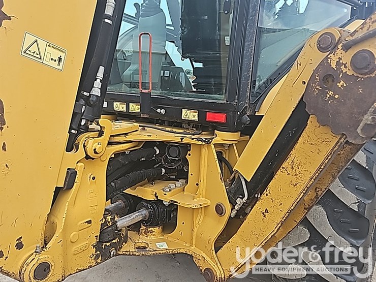 2011-caterpillar-420e-image-33