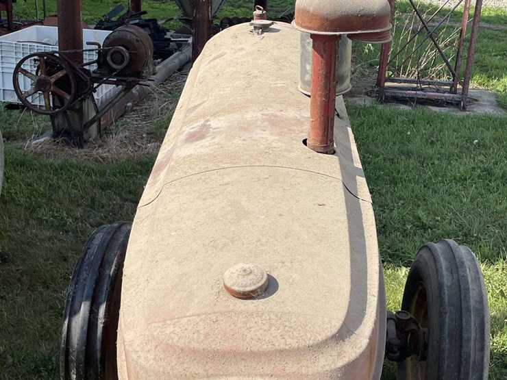 massey-harris-55-image-39