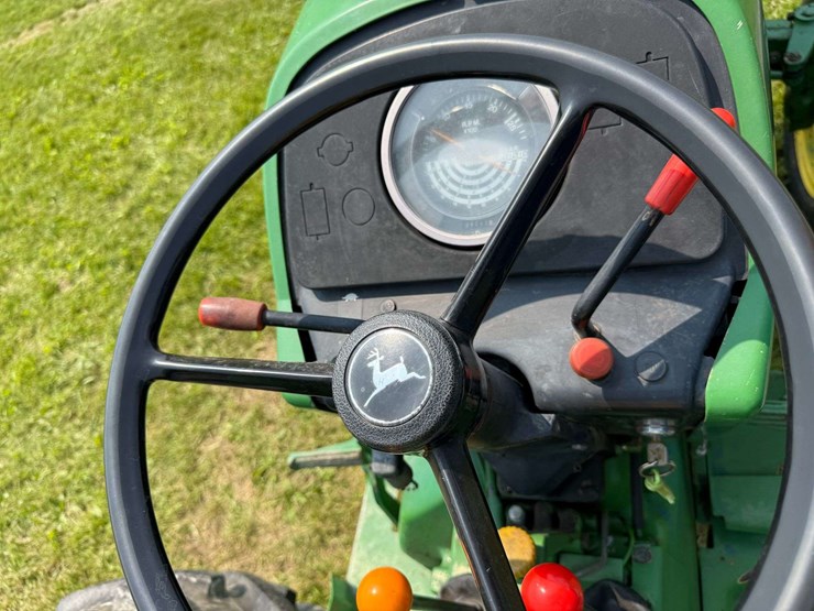 john-deere-2255-image-21