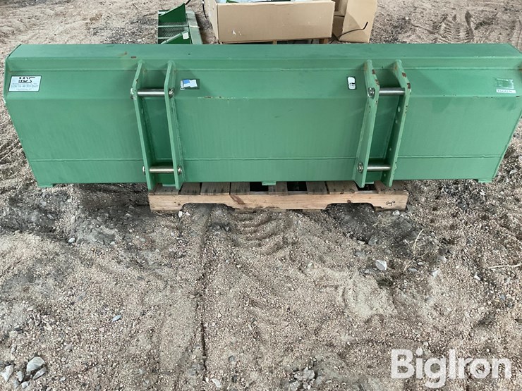 john-deere-148-image-6