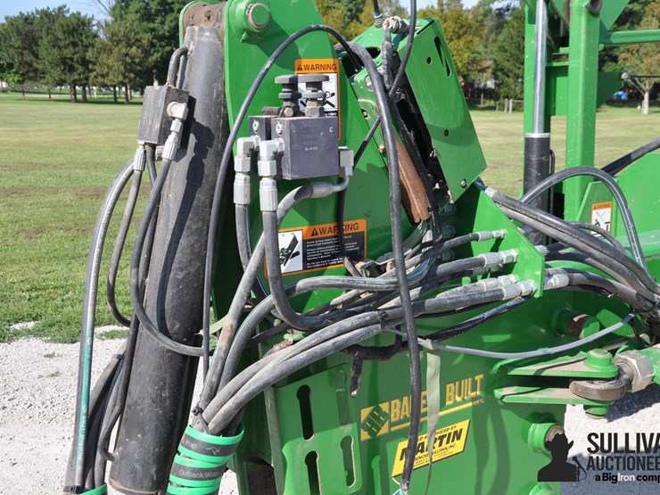 2010-john-deere-db60-image-11