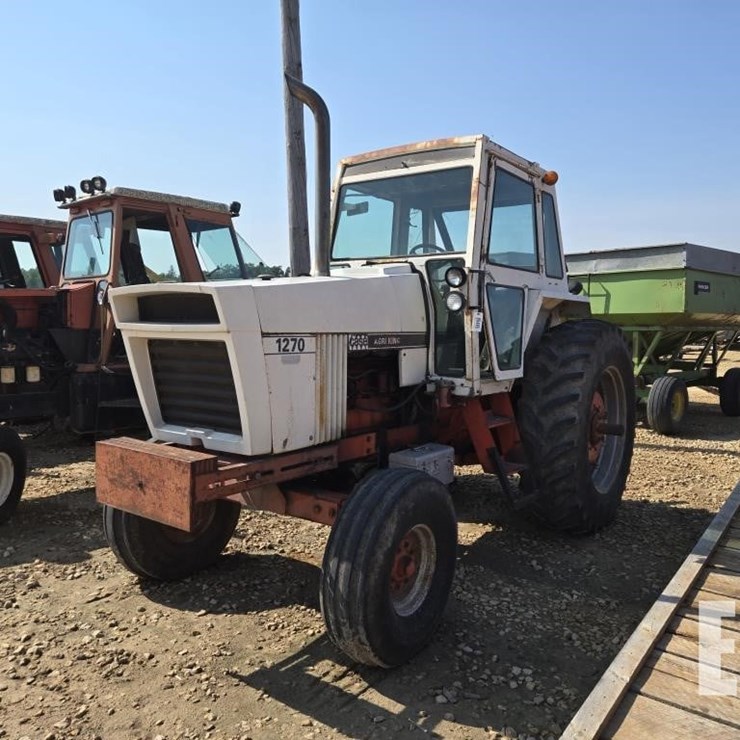 J I CASE 1270