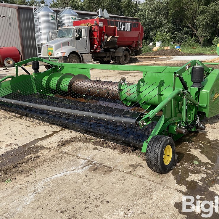 2011 JOHN DEERE 615P
