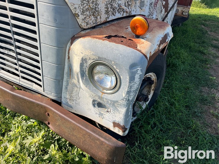 1965-international-grain-truck-image-9