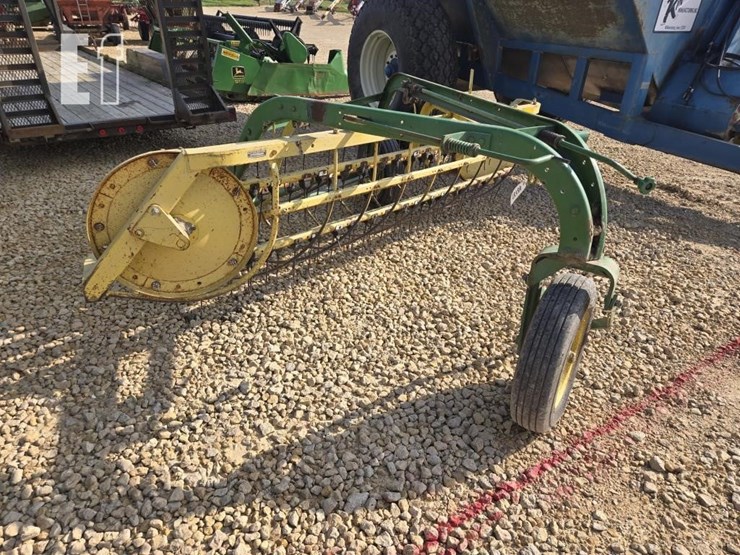 john-deere-660-image-2