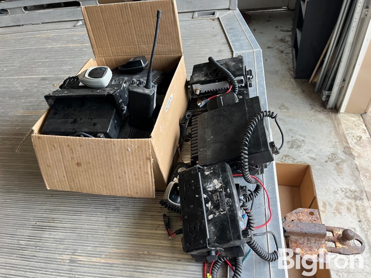fm-radios-image-4