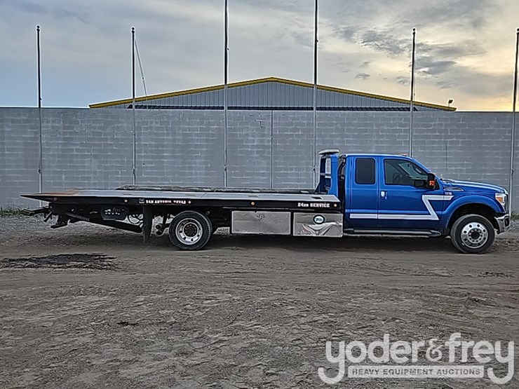 2014-ford-f550-xl-image-6