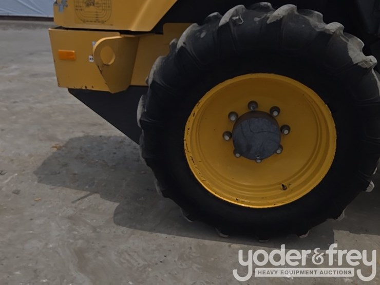 2017-volvo-sd45b-image-17