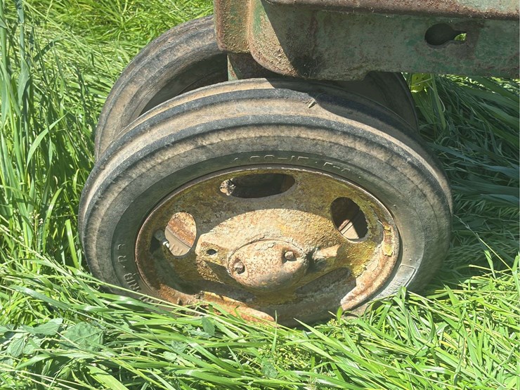 john-deere-h-image-12