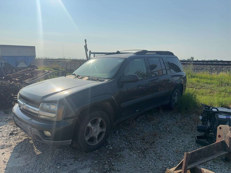 2005-chevrolet-trailblazer-image-1