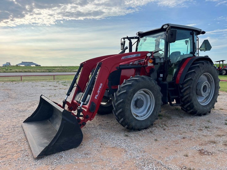 2019-massey-ferguson-6713-image-1