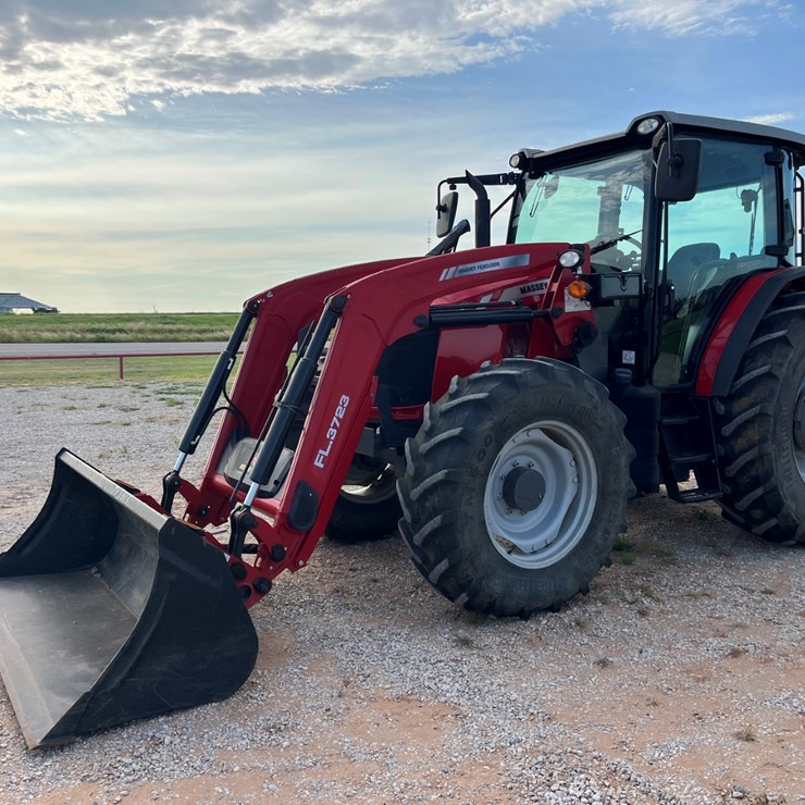 2019 MASSEY-FERGUSON 6713